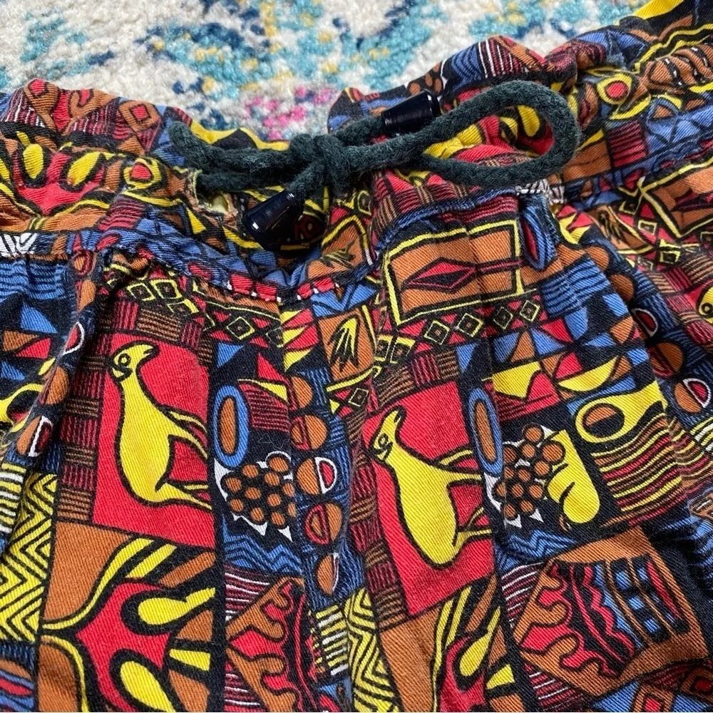 Vintage Live In Color 100% Cotton Baggy Abstract Bermuda Shorts